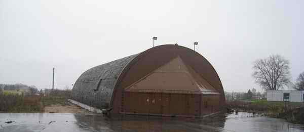 Bitburg Commercial Zone - rent a concrete fortified Jet fighter hangar