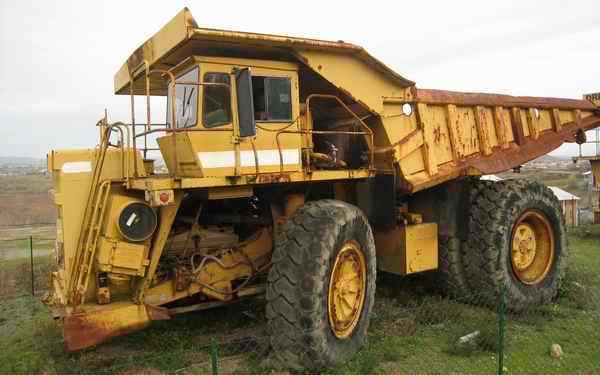 Cap Decouverte Coal mine coal truck 