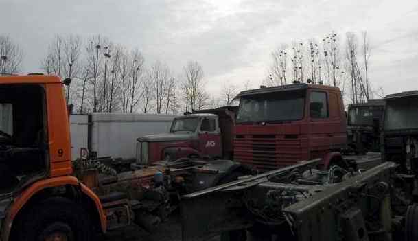 Truck junk yards in France - Casse Poids Lourds