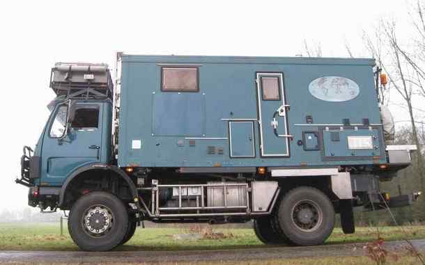 Left side of the Mercedes Benz 1719A 4x4 Expedition Truck