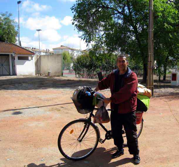 Language Expert in Spanish, French, German, Japanese, Chinese on a bicycle