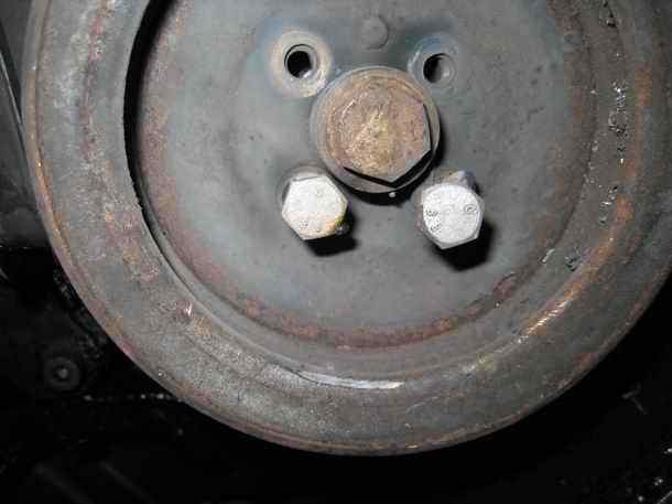 Volkswagen Transporter T3 crankshaft pulley 2nd attempt welding hex allen inbus bolts